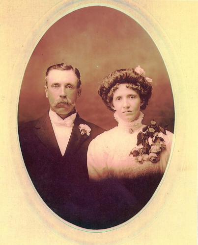 Charles & Laura (Green) Tinkham, 1909